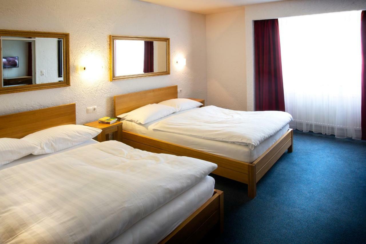 Elan Hotel Limburg an der Lahn Room photo